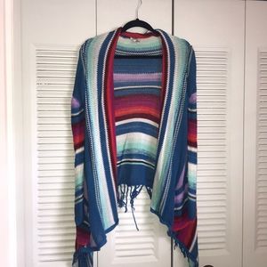 Billabong cardigan with fringe and pockets